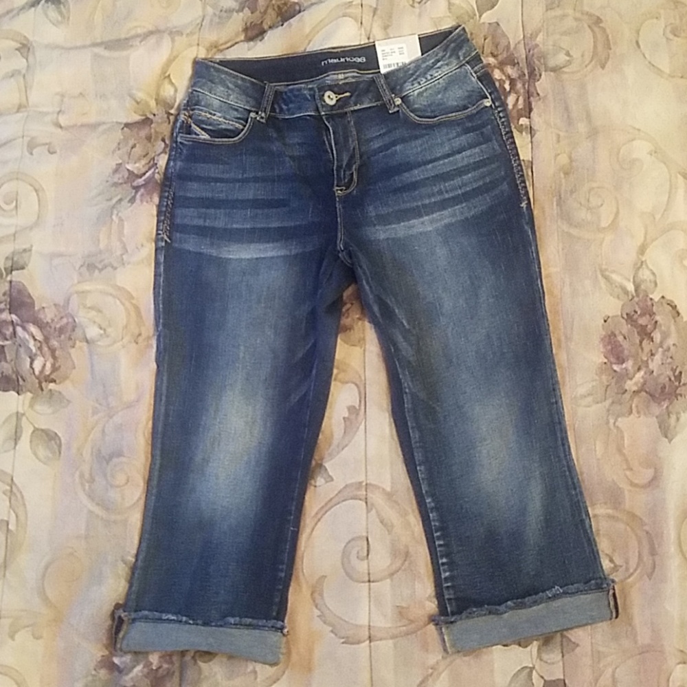 Maurices capri jeans
